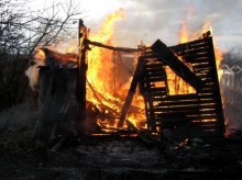 Садовый домик сгорел в Богородске